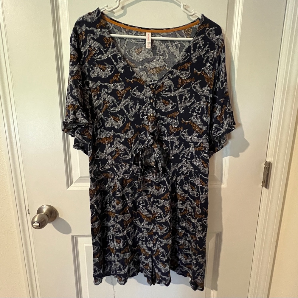 Romper with leopard print